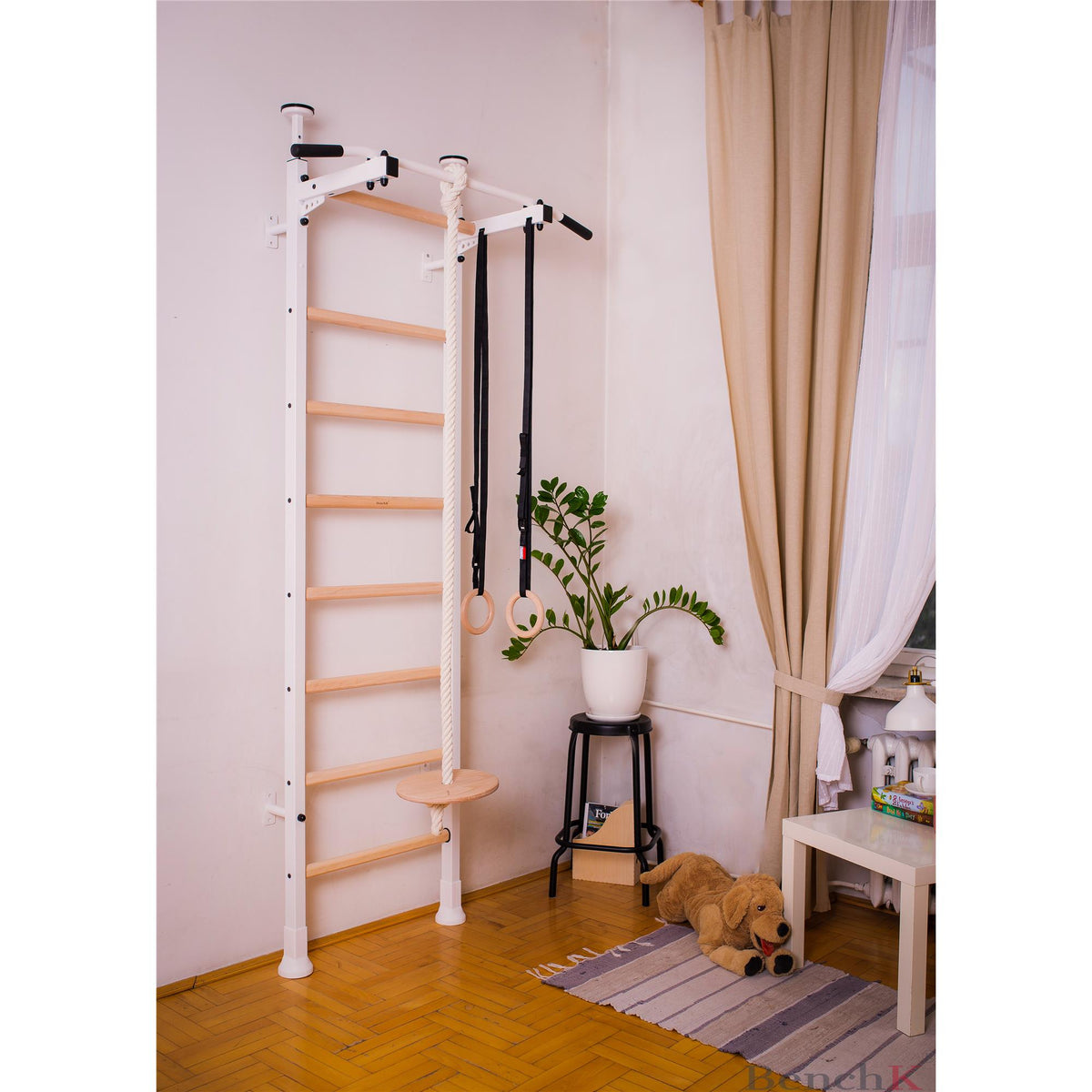 BenchK Sprossenwand 521W mit Klimmzugstange aus Stahl und Turnzubehör A204 – Ansicht 2