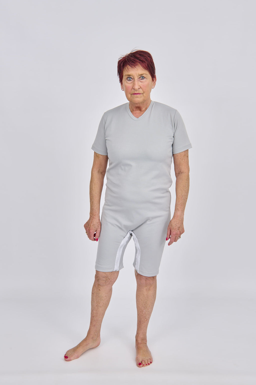 anne-lore by Van Herck Body in grauer, Reißverschluss auf den Rücken und zwischen den Beinen