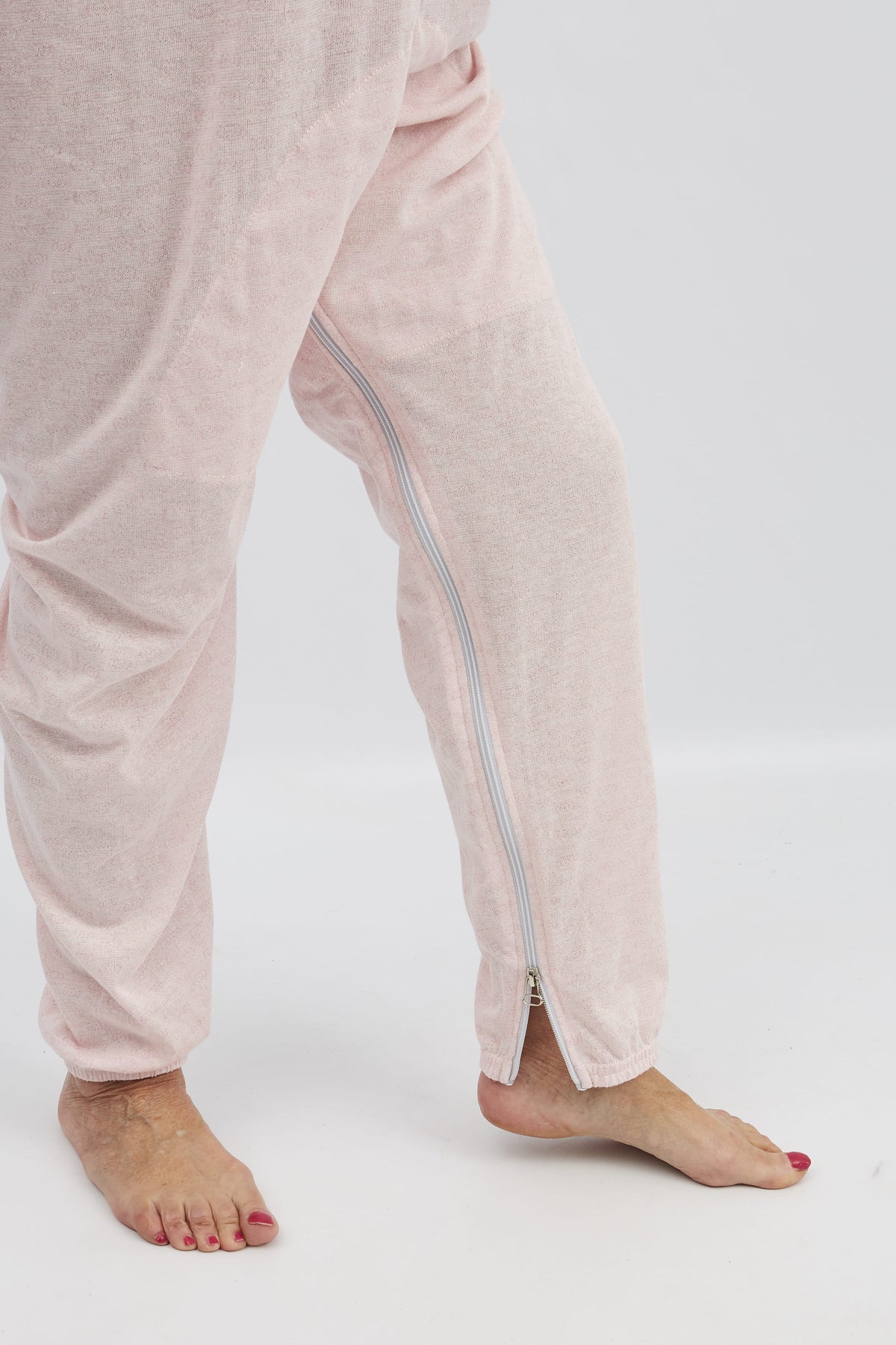 anne-lore by Van Herck Pyjama blau/grau/pink Reißverschluss auf den Rücken und zwischen den Beinen – Ansicht 21