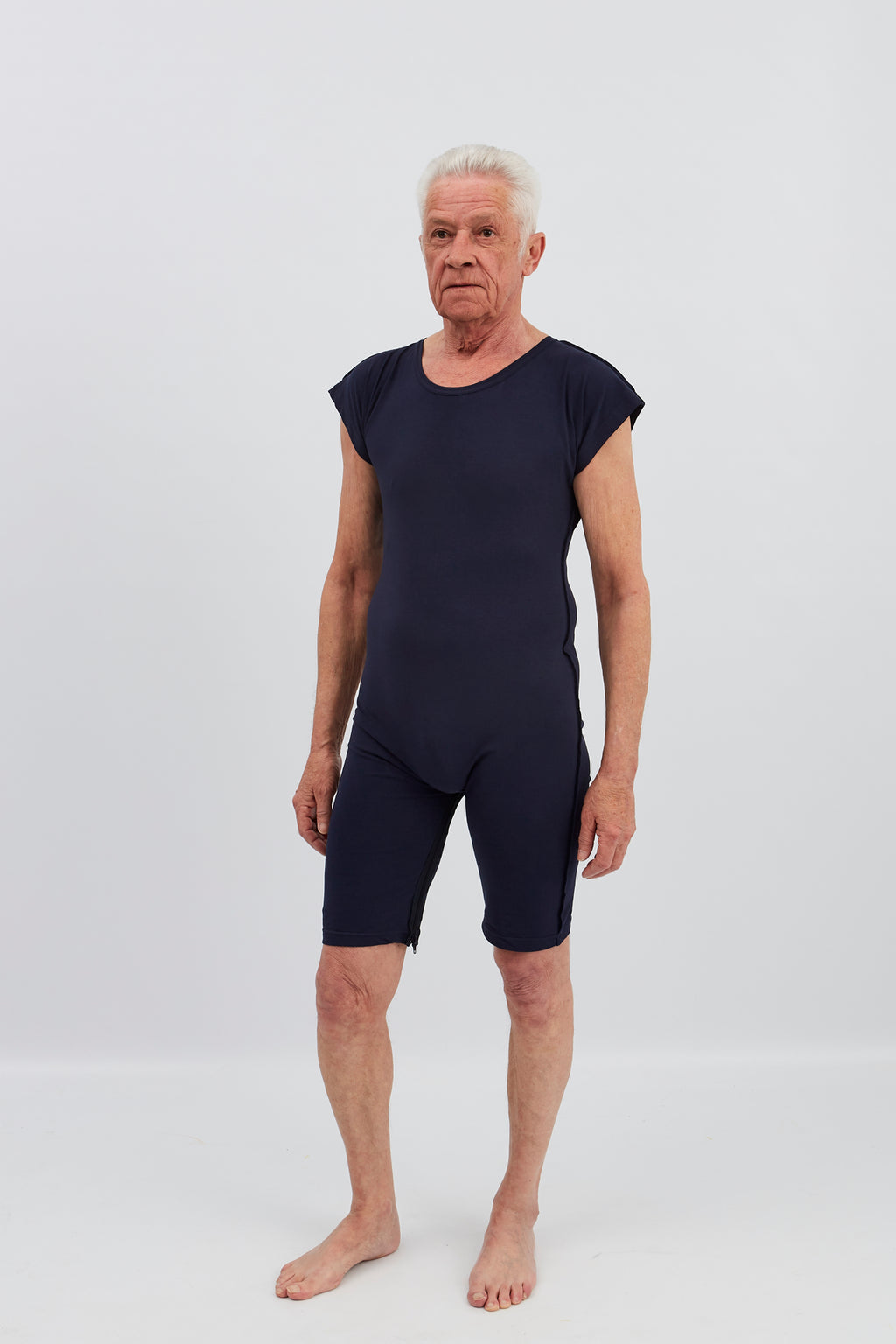 anne-lore by Van Herck Body weiß/grau/marineblau, Reißverschluss auf den Rücken und zwischen den Beinen – Ansicht 2
